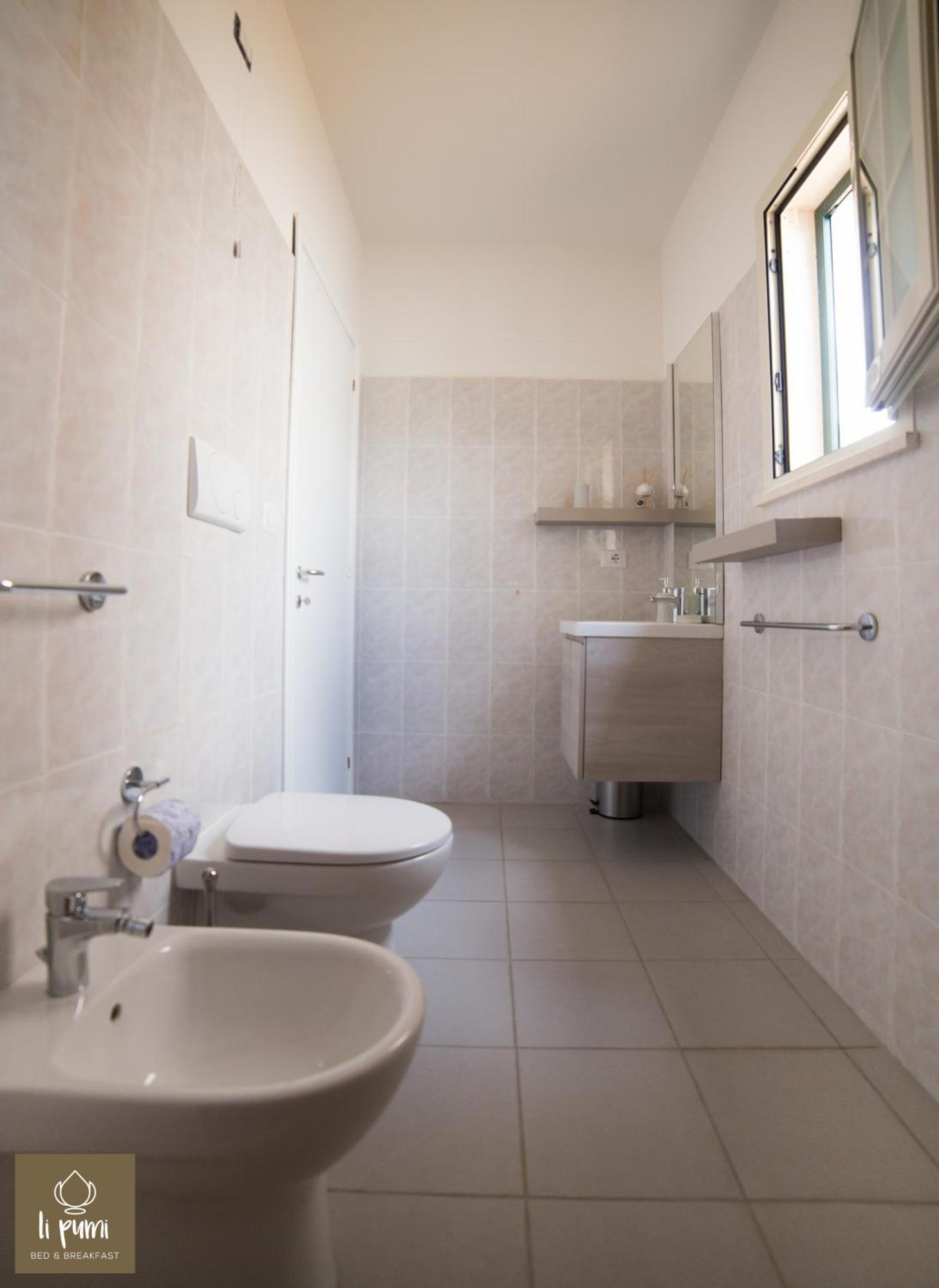 Bed and Breakfast Li Pumi Аллисте Номер фото